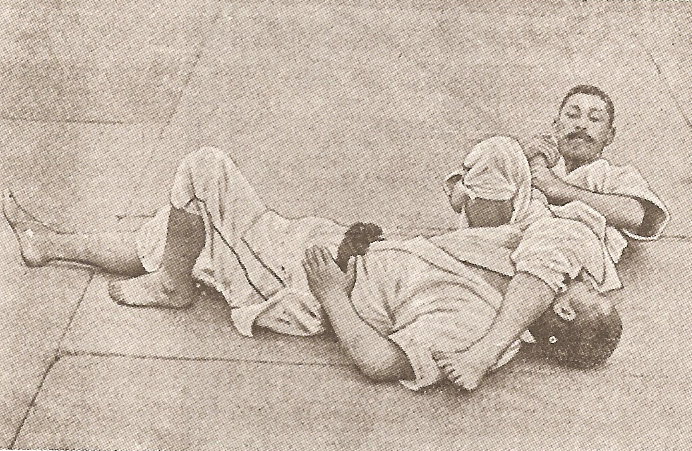 tanabe_armbar.jpg